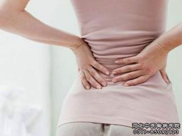 女性右侧腰部疼痛是怎么回事