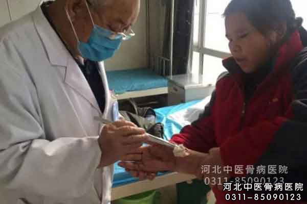 右手骨髓炎案例