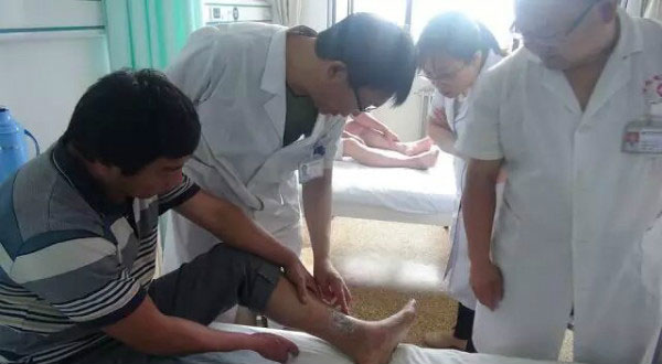 我院中医骨科权力主任的一天